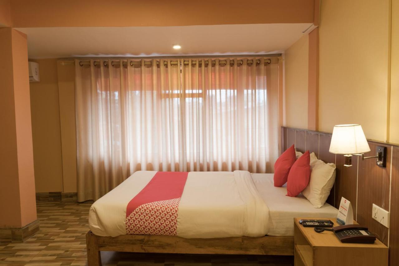 Oyo 236 Hotel Beli Nepal カトマンズ エクステリア 写真