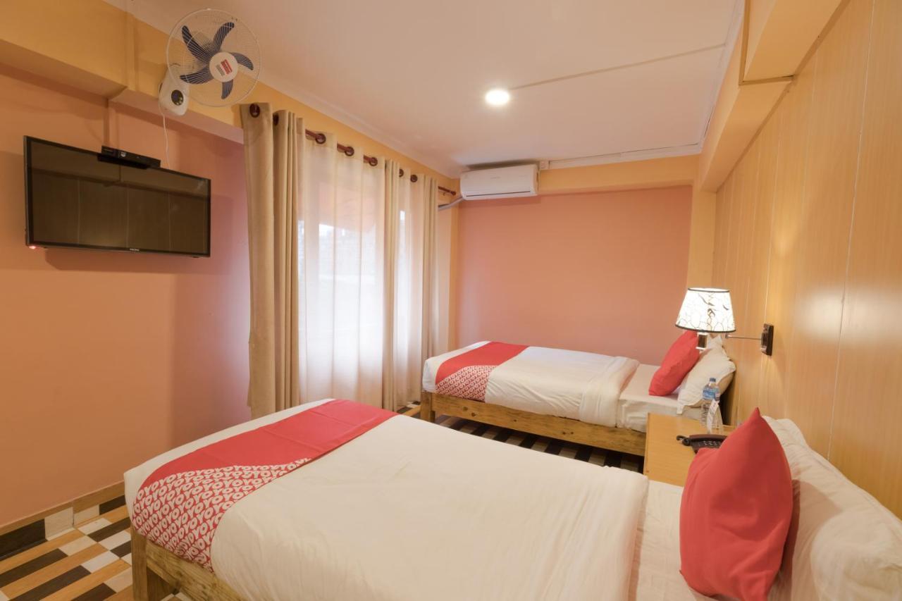 Oyo 236 Hotel Beli Nepal カトマンズ エクステリア 写真