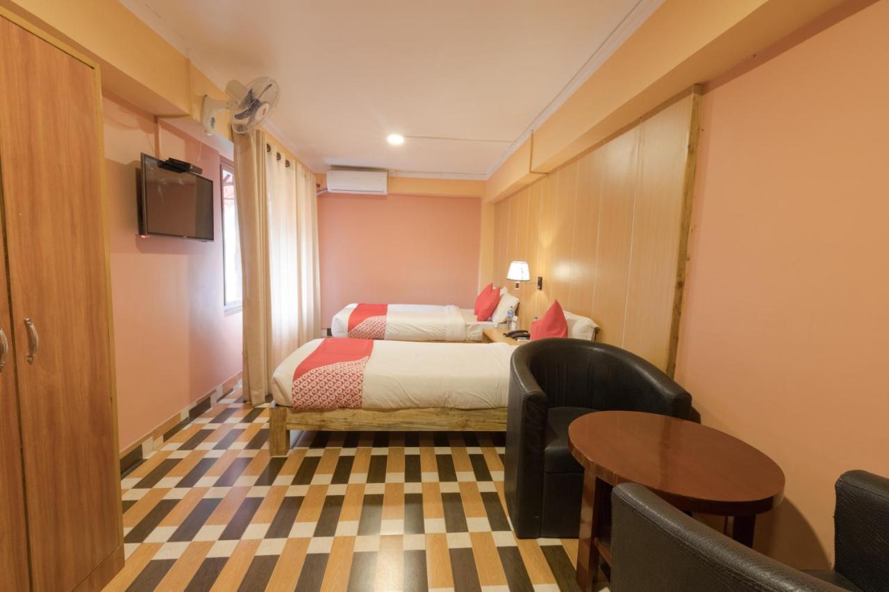 Oyo 236 Hotel Beli Nepal カトマンズ エクステリア 写真